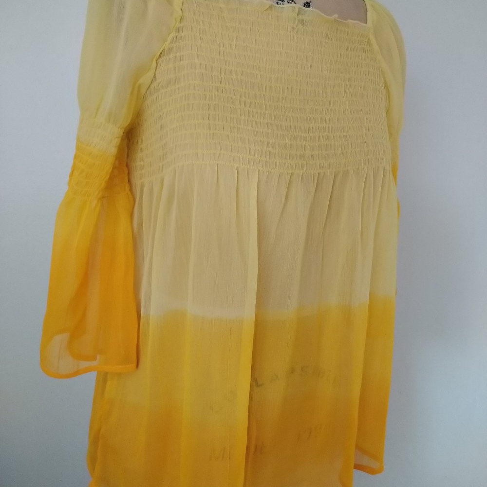 Women blouse